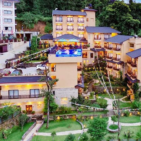Bar Peepal Resort Покхара Екстер'єр фото The Glades Resort and Villas
