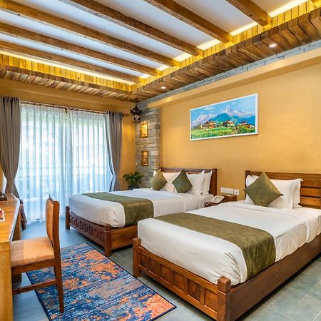 Bar Peepal Resort Покхара Екстер'єр фото Deluxe Room