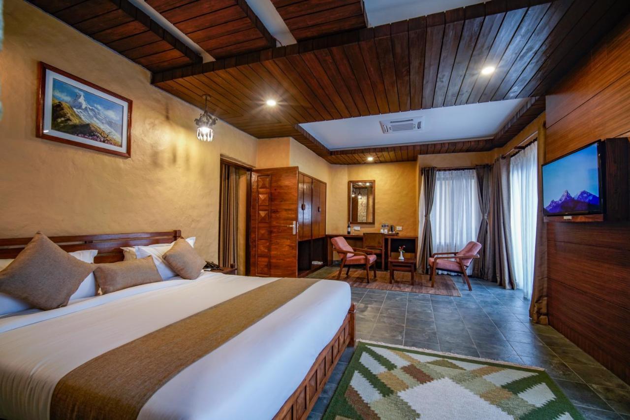 Bar Peepal Resort Покхара Екстер'єр фото Deluxe Suite
