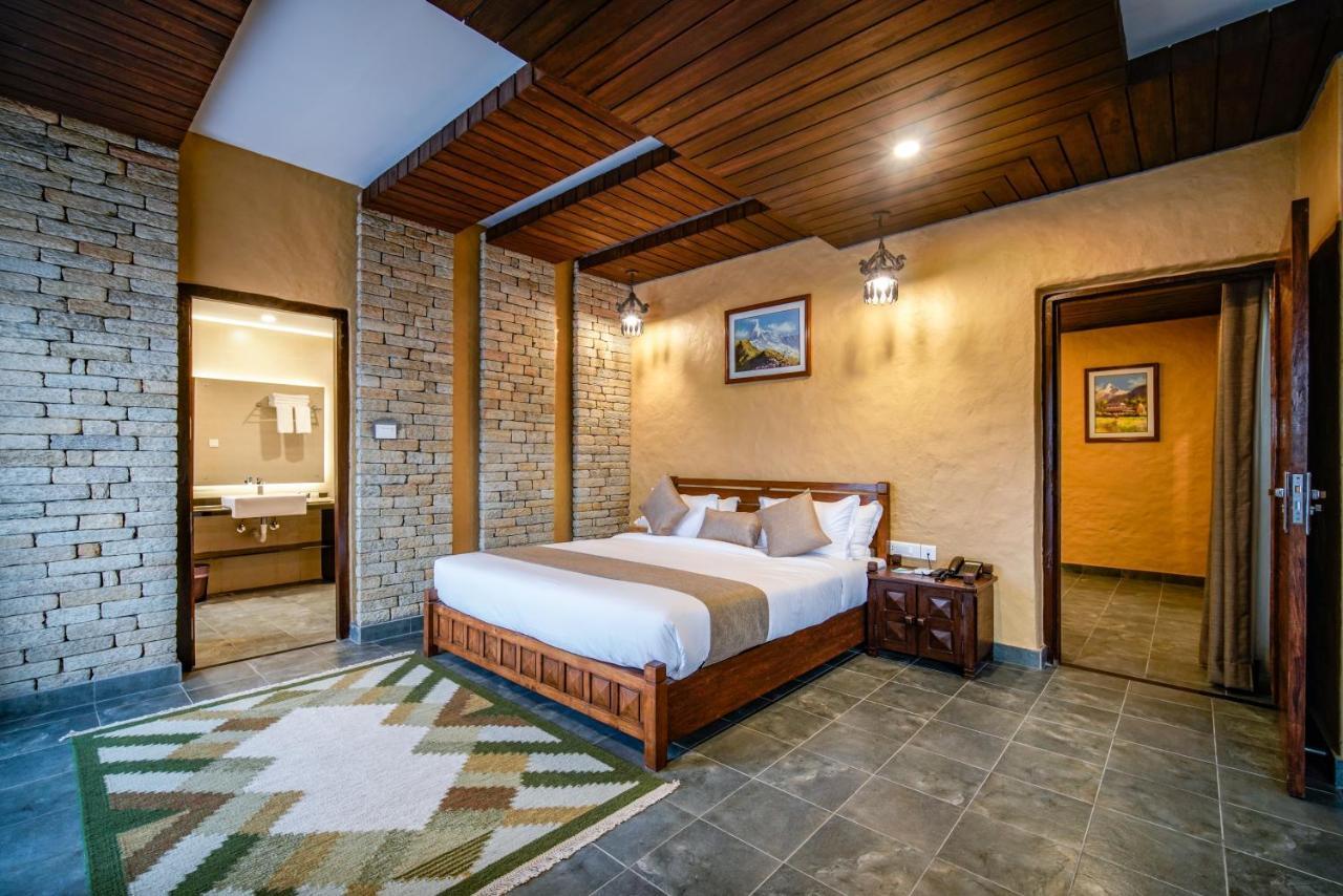Bar Peepal Resort Покхара Екстер'єр фото Deluxe Room
