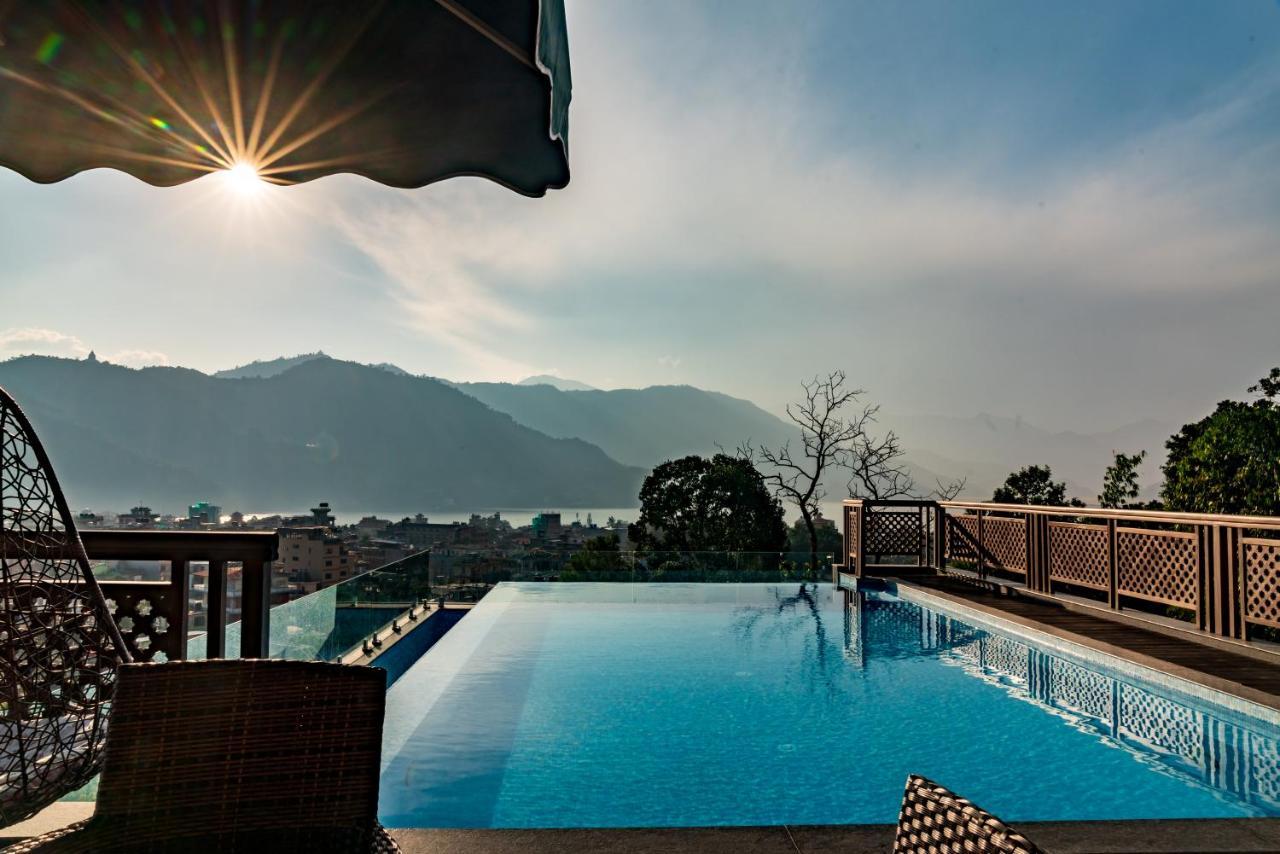 Bar Peepal Resort Покхара Екстер'єр фото View from the rooftop pool