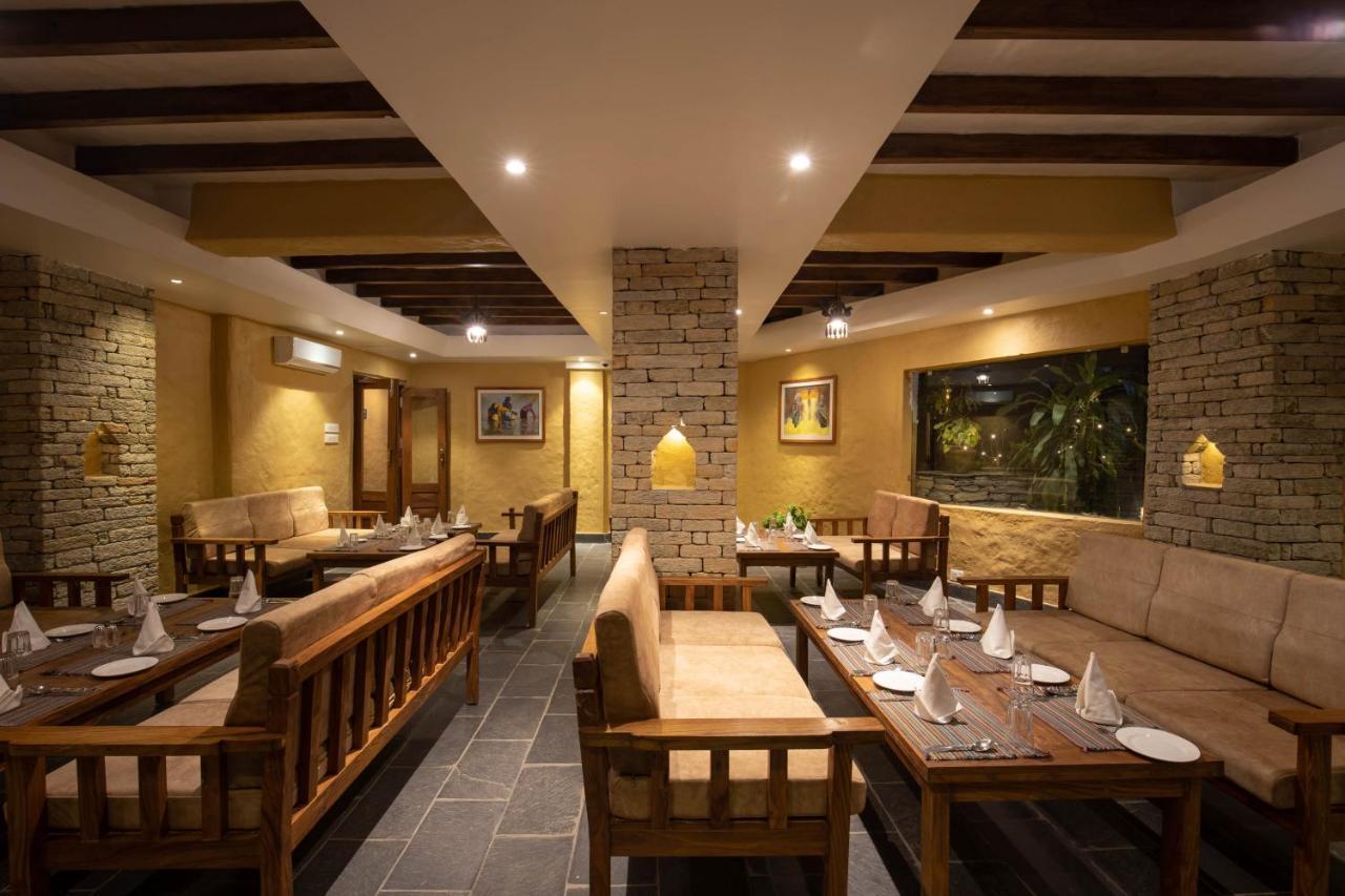 Bar Peepal Resort Покхара Екстер'єр фото The interior of a restaurant in Kathmandu, Nepal