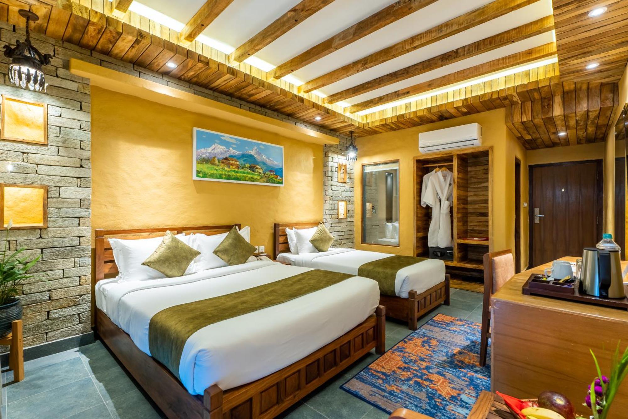 Bar Peepal Resort Покхара Екстер'єр фото Deluxe Room