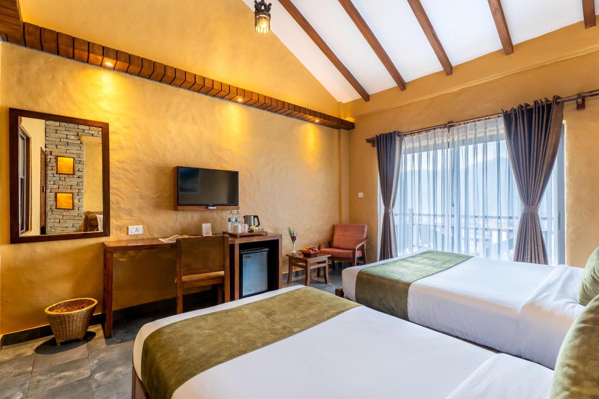 Bar Peepal Resort Покхара Екстер'єр фото Deluxe Room